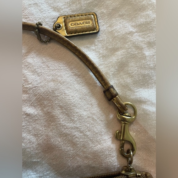 Coach | Julia Legacy Stripe Multicolor wristlet - Picture 8 of 11